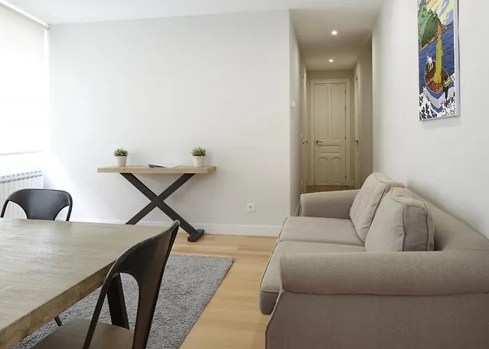 Pausoka - Basque * San Sebastián